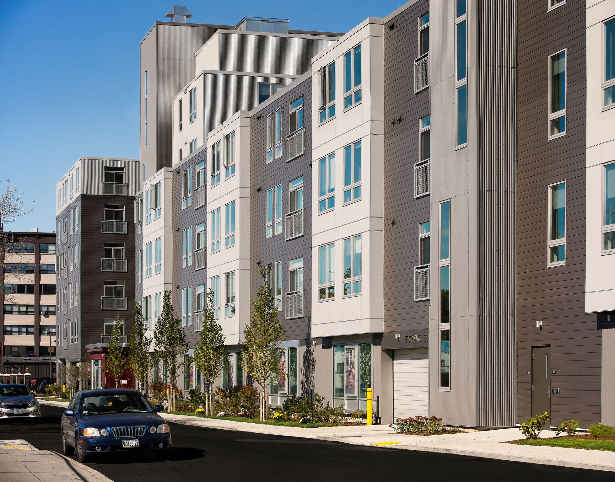 2 bed, 1 bath apartment for rent at 75 Braintree St Unit 502, Allston