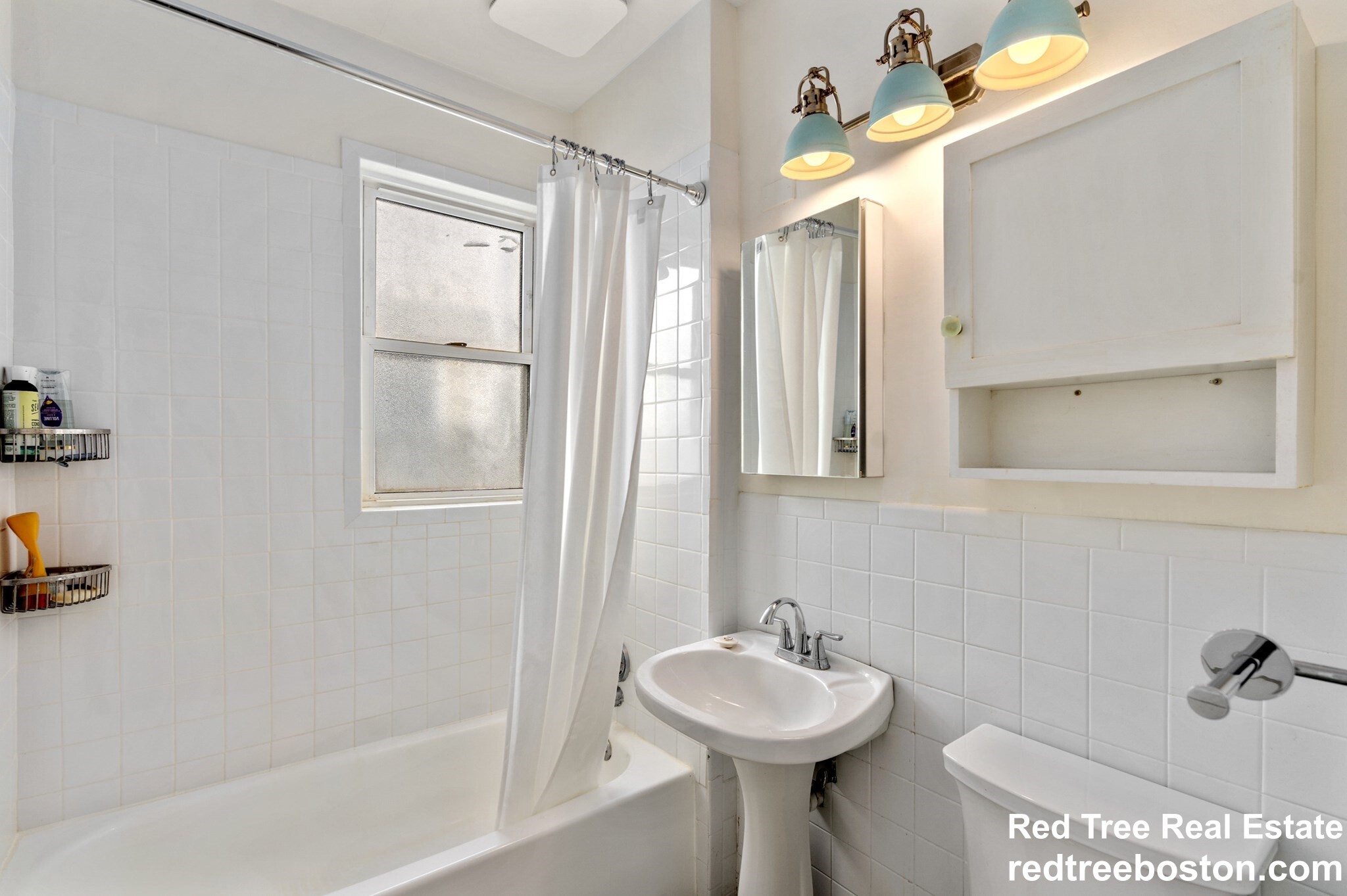 3 bed, 2 bath apartment for rent at 75 Brook St Unit 1, Brookline Village — photo 11 of 19