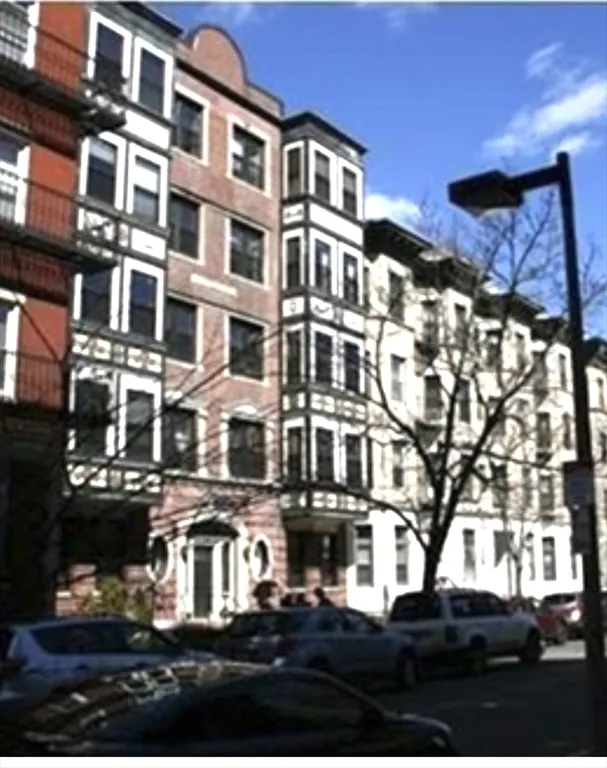 1 bed, 1 bath apartment for rent at 75 Burbank St Unit 404, Fenway — photo 11 of 11