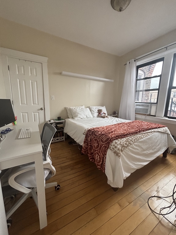 1 bed, 1 bath apartment for rent at 75 Burbank St Unit 503, Fenway — photo 4 of 6