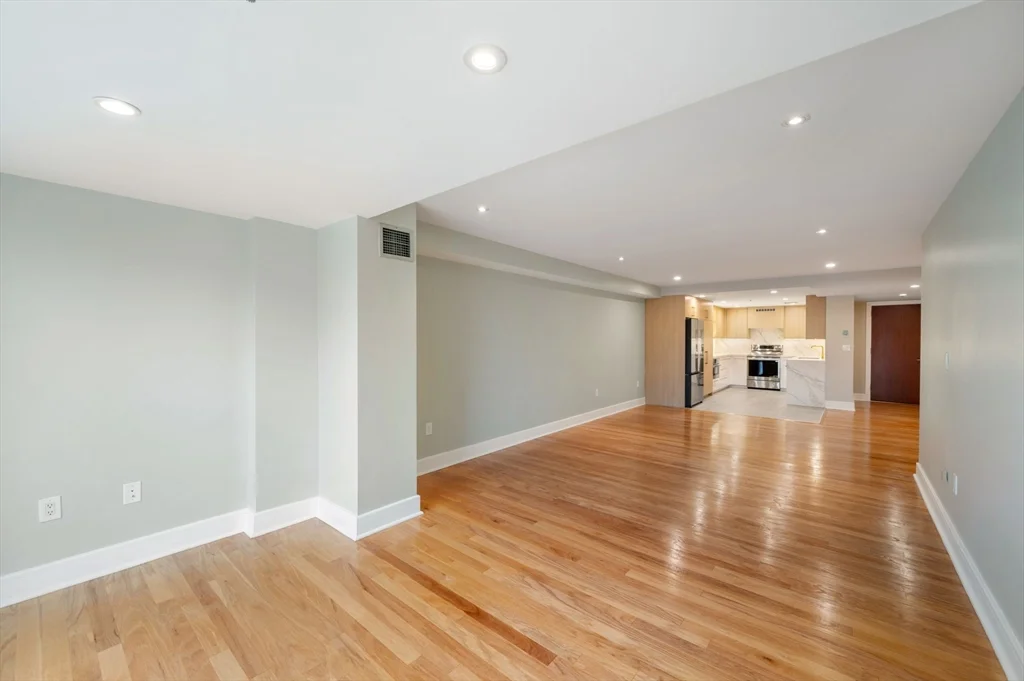 2 bed, 2 bath apartment for rent at 75 Cambridge Prkwy Unit 101, East Cambridge — photo 27 of 41