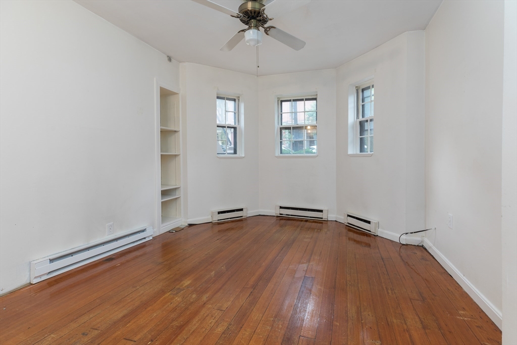 Studio bed, 1 bath apartment for rent at 75 Chandler St Unit 1, South End — photo 2 of 6