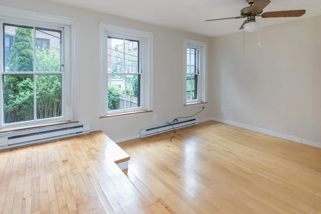 Studio bed, 1 bath apartment for rent at 75 Chandler St Unit 2, South End — photo 3 of 9