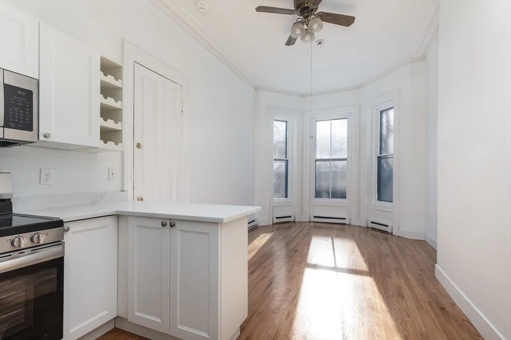 Studio bed, 1 bath apartment for rent at 75 Chandler St Unit 3, South End — photo 6 of 9