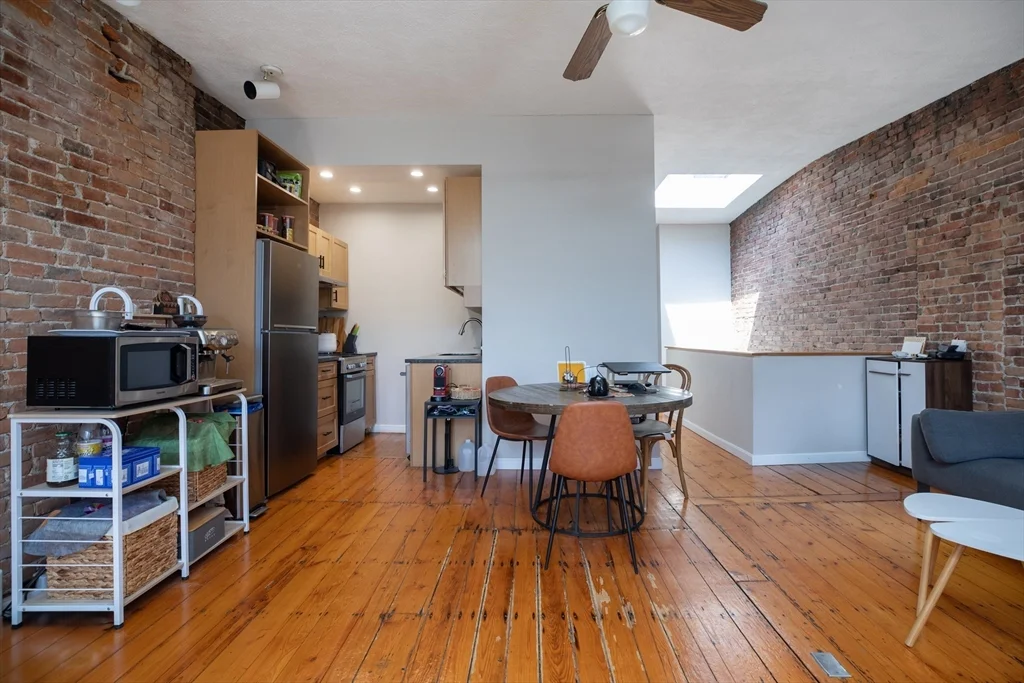 2 bed, 1 bath apartment for rent at 75 Chandler St Unit 7, South End — photo 2 of 11
