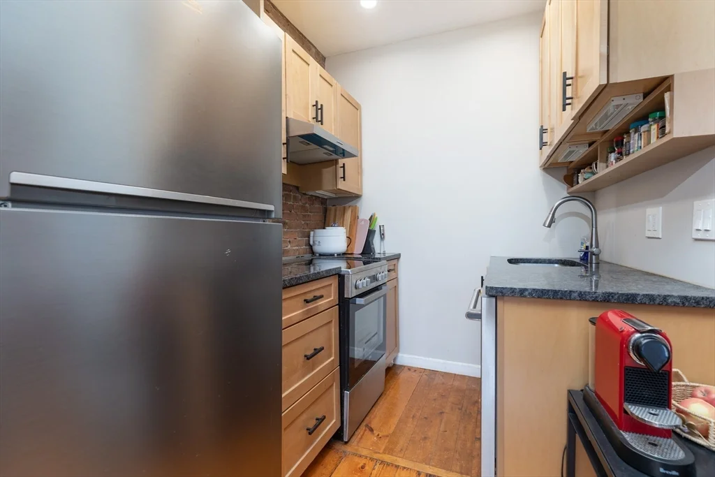 2 bed, 1 bath apartment for rent at 75 Chandler St Unit 7, South End — photo 9 of 11