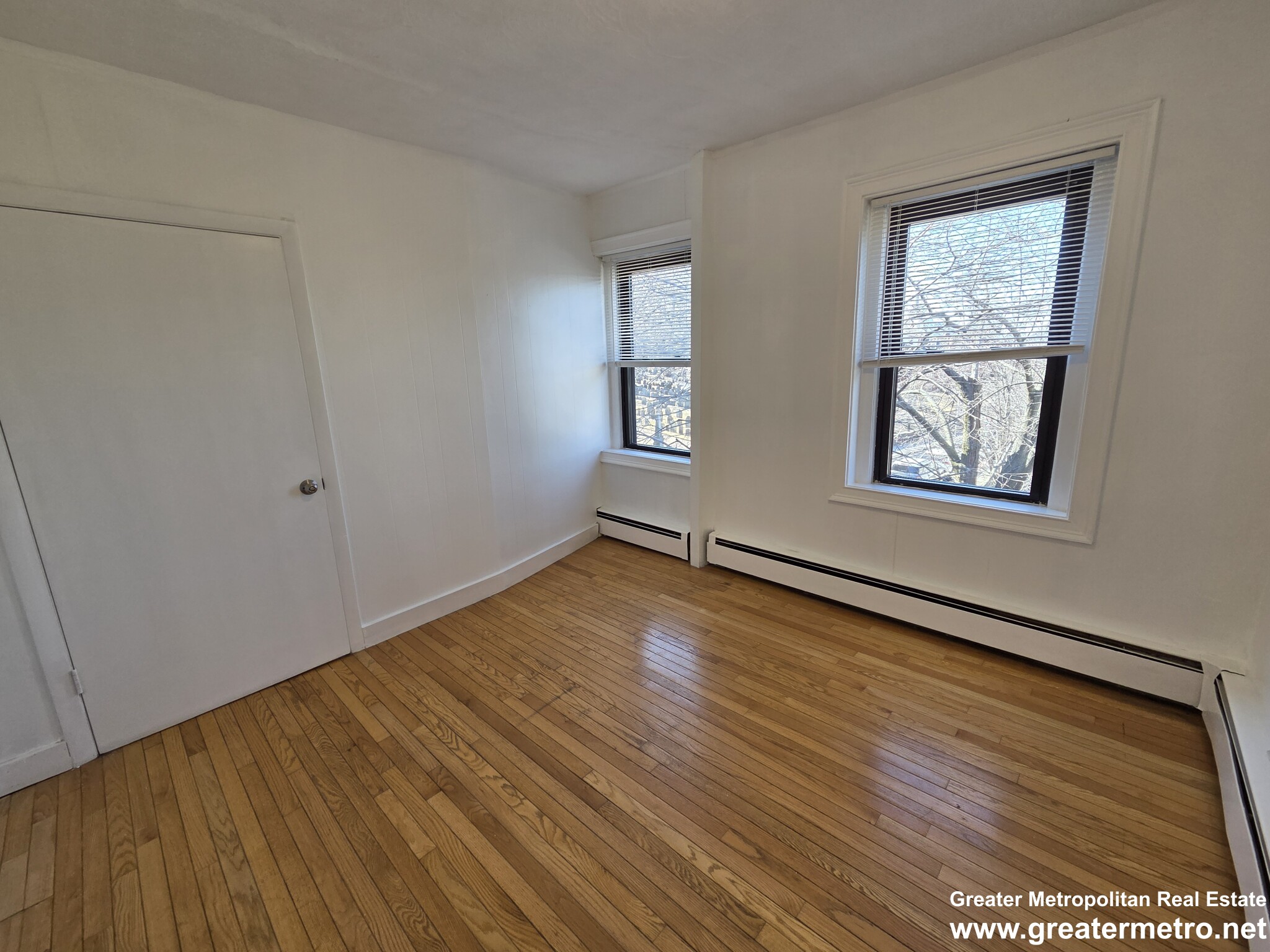 3 bed, 1 bath apartment for rent at 75 Charter St Unit 3, North End — photo 13 of 24