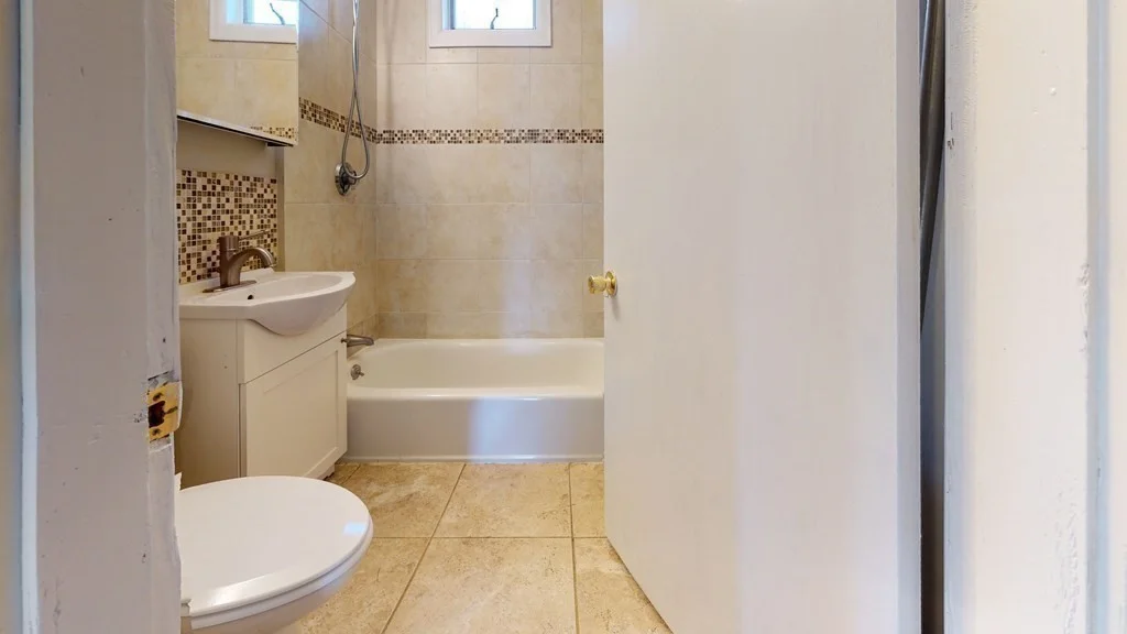 2 bed, 1 bath apartment for rent at 75 Cherry Unit 3, Malden — photo 13 of 15