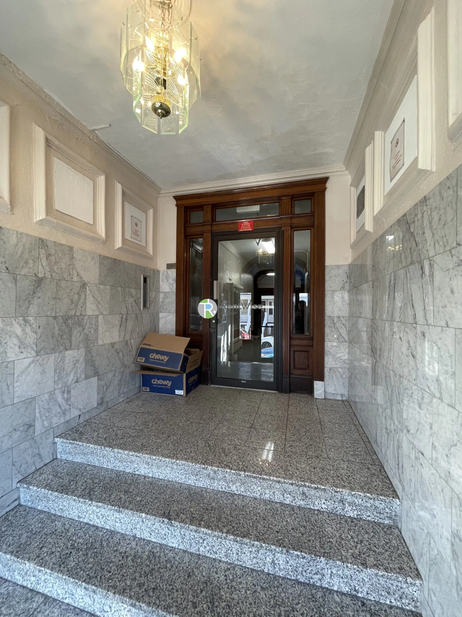 Studio bed, 1 bath apartment for rent at 75 Chester St Unit 2, Allston — photo 10 of 15