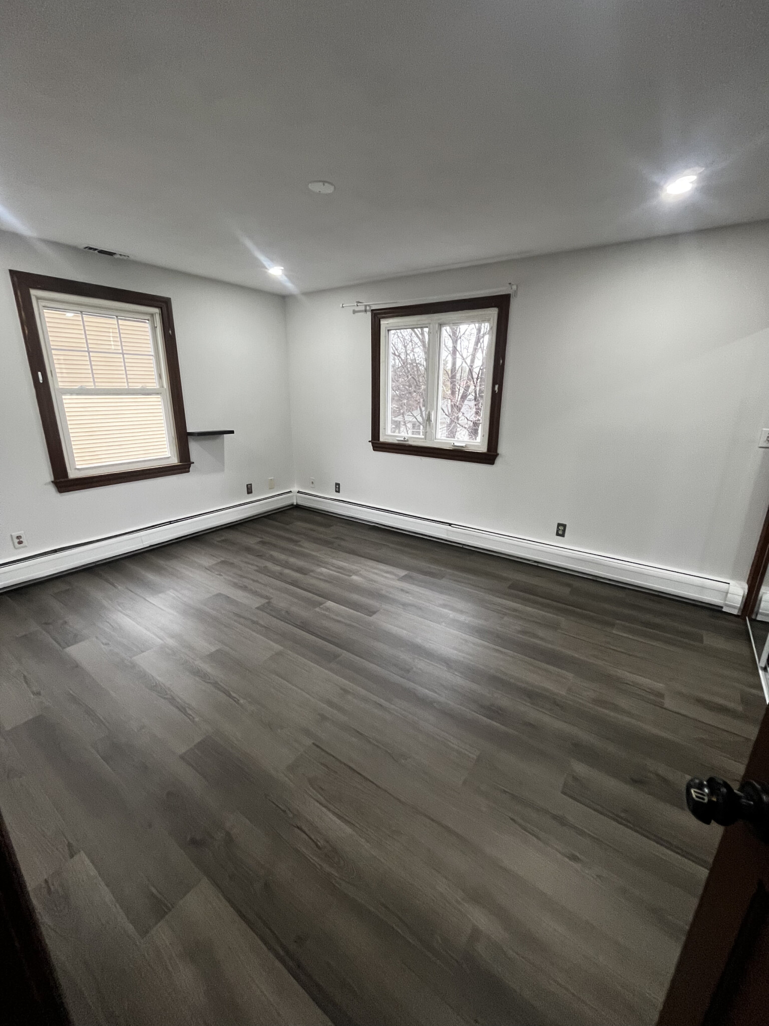 5 bed, 2.5 bath apartment for rent at 75 Como Rd, Hyde Park — photo 10 of 16