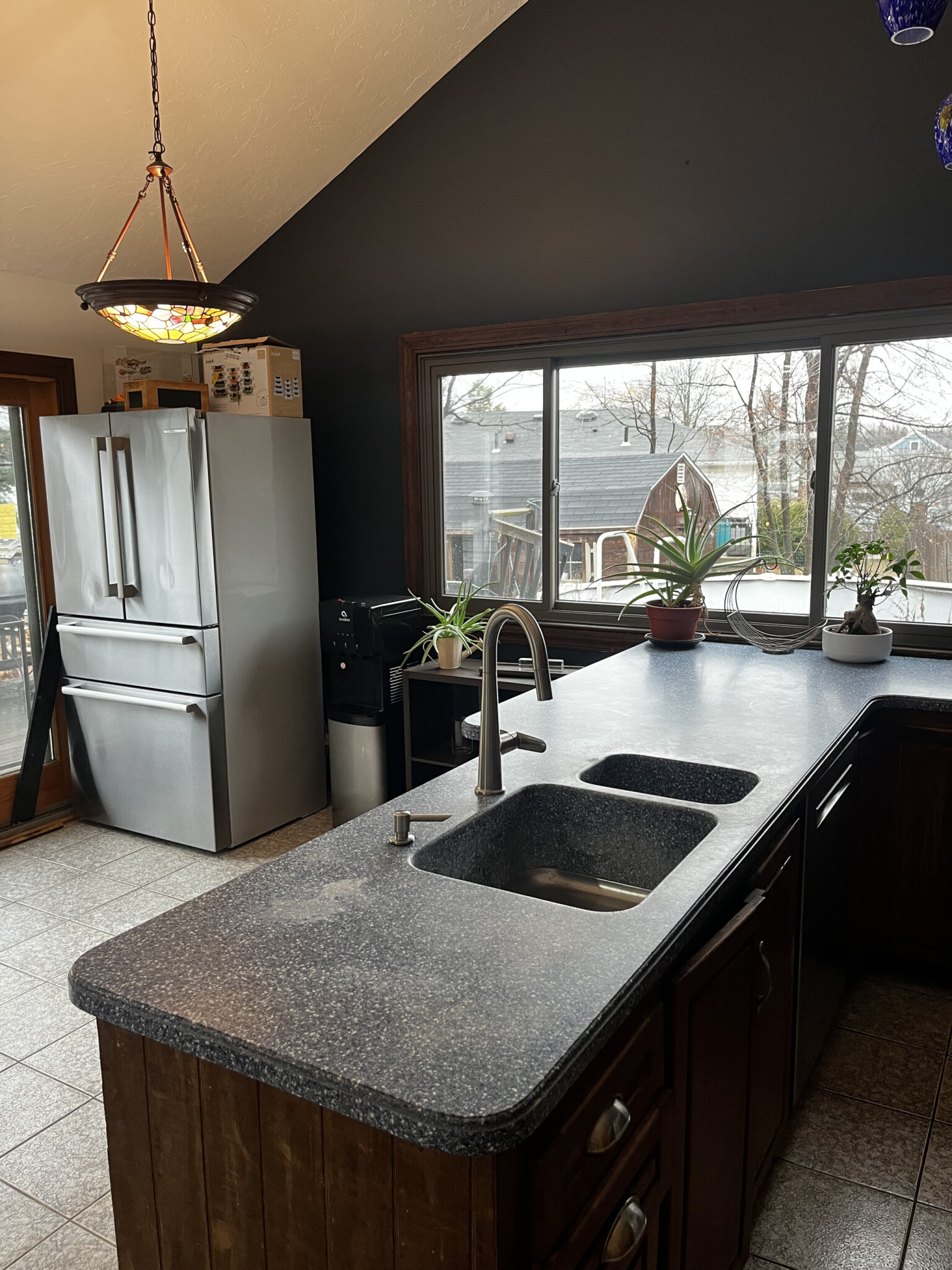 5 bed, 2.5 bath apartment for rent at 75 Como Rd, Hyde Park — photo 5 of 16