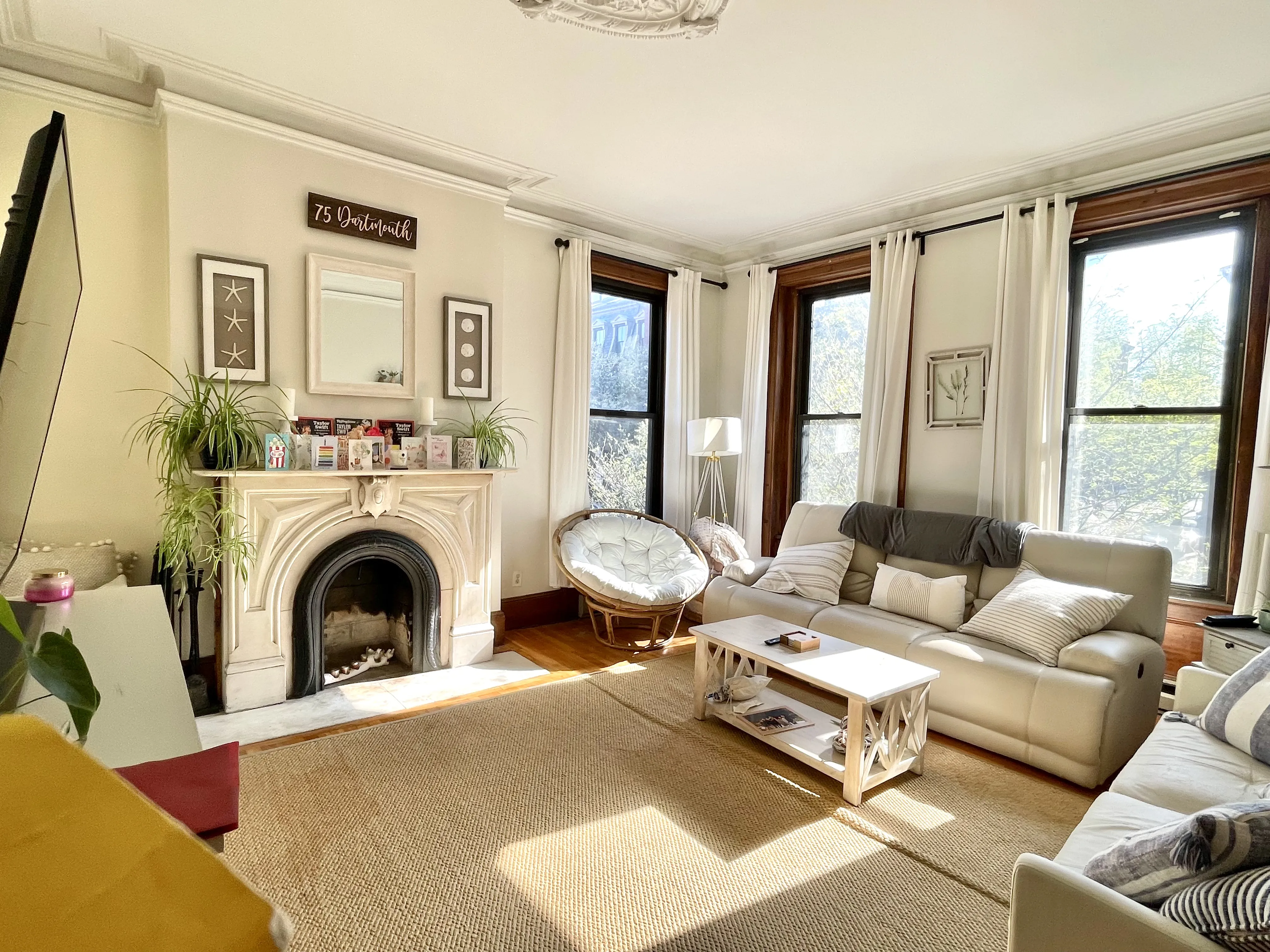 3 bed, 1.5 bath apartment for rent at 75 Dartmouth St Unit 1, South End — photo 2 of 27