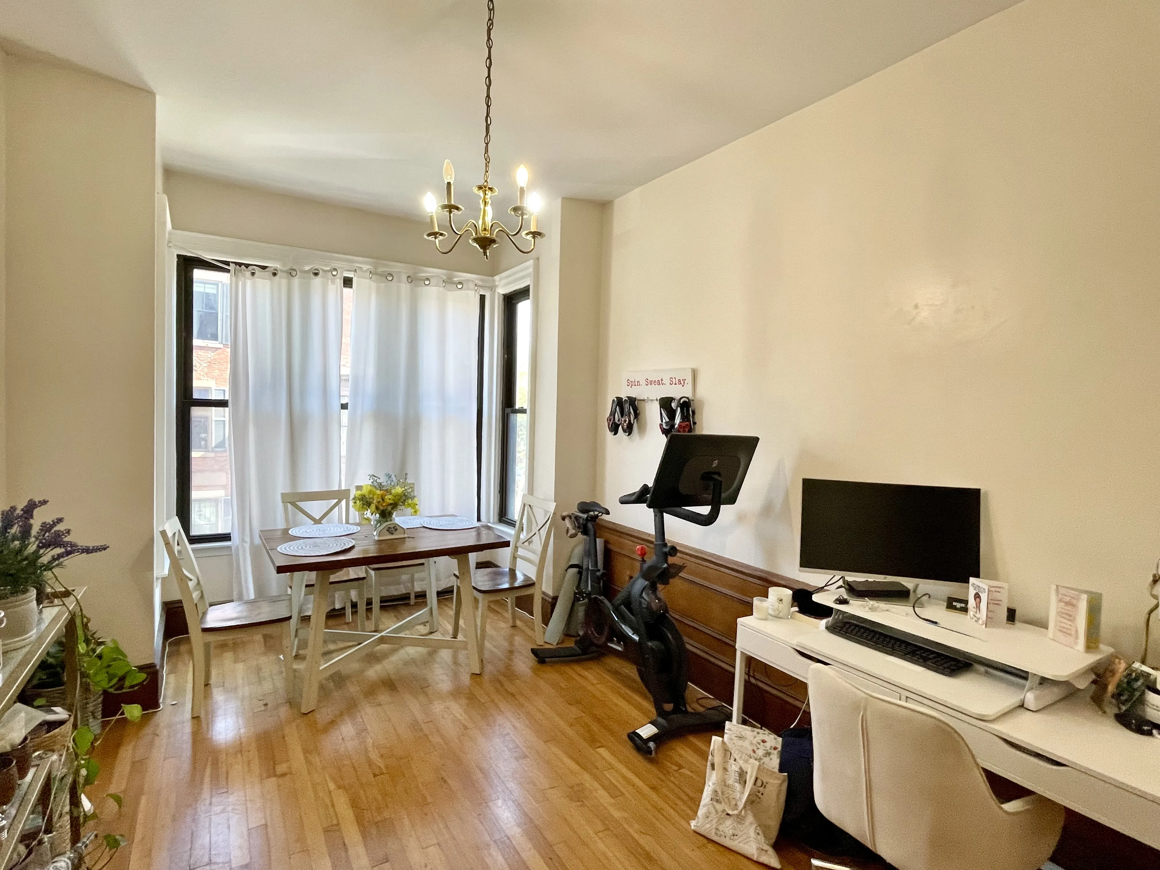 3 bed, 1.5 bath apartment for rent at 75 Dartmouth St Unit 1, South End — photo 10 of 27