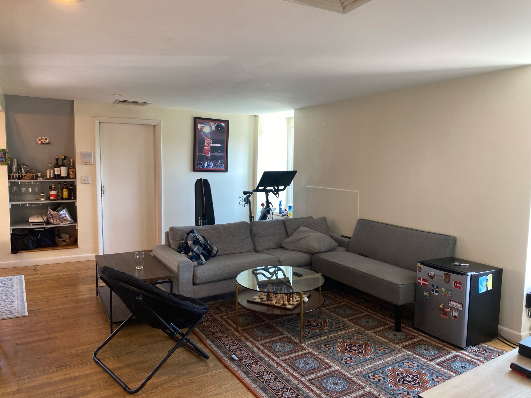 3 bed, 1 bath apartment for rent at 75 Dartmouth St Unit 3, South End — photo 3 of 10