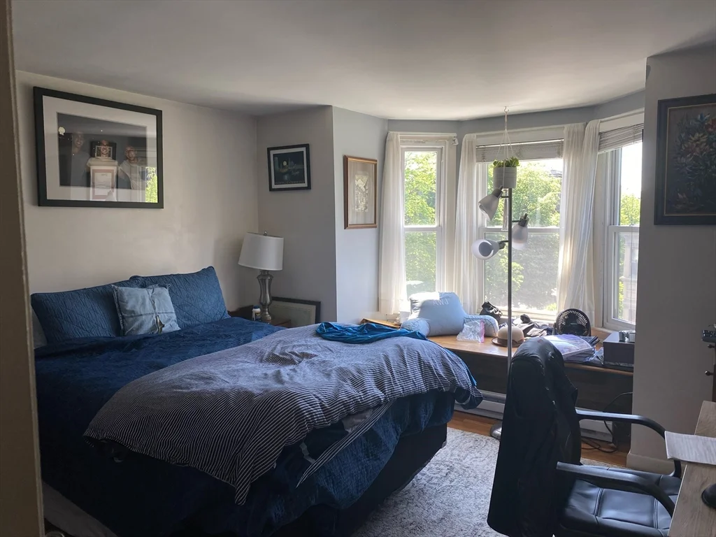 3 bed, 1 bath apartment for rent at 75 Dartmouth St Unit PH, South End — photo 8 of 9