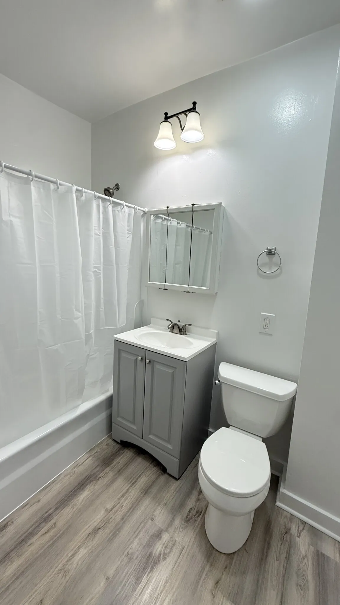 1 bed, 1 bath apartment for rent at 75 Division St Unit 1, Chelsea — photo 6 of 7