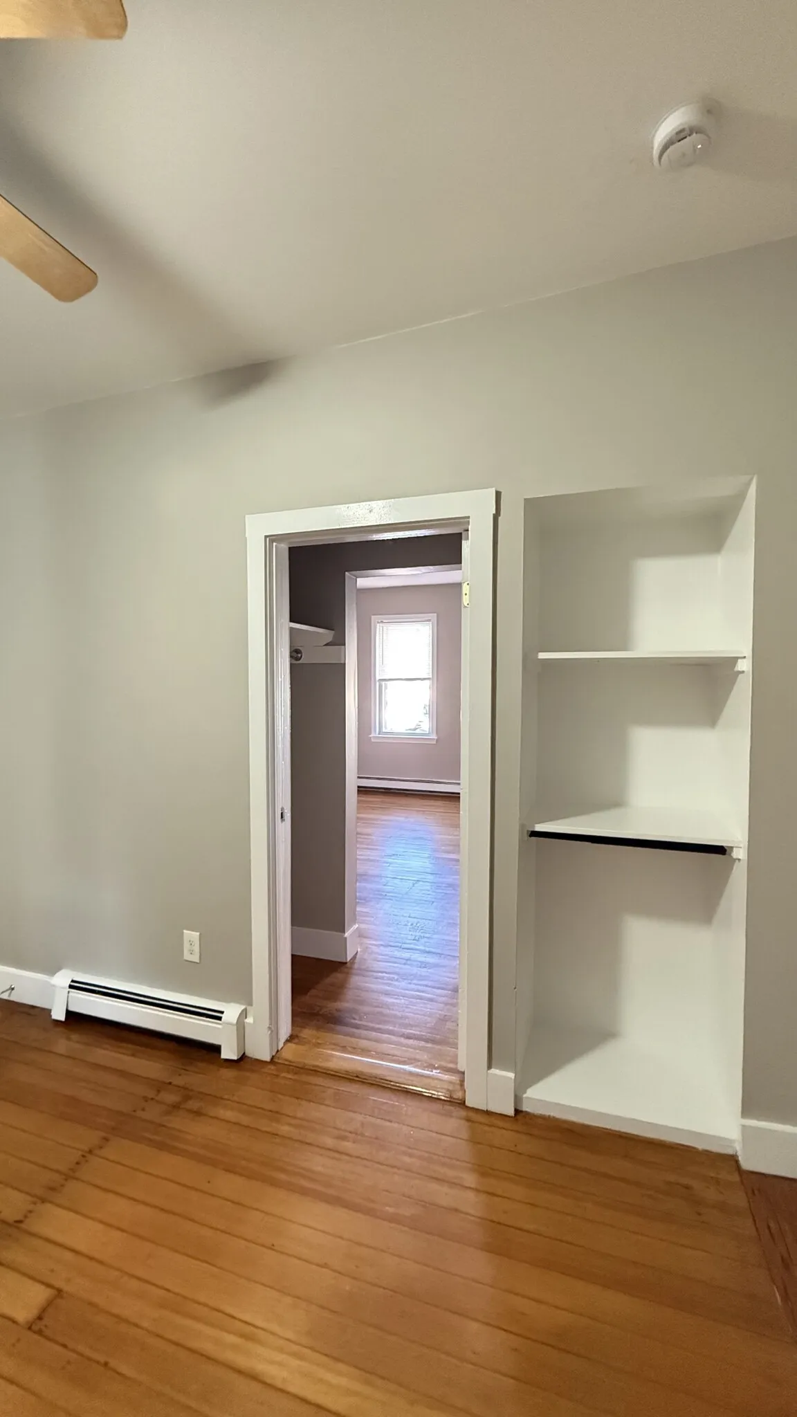 1 bed, 1 bath apartment for rent at 75 Division St Unit 1, Chelsea — photo 4 of 7
