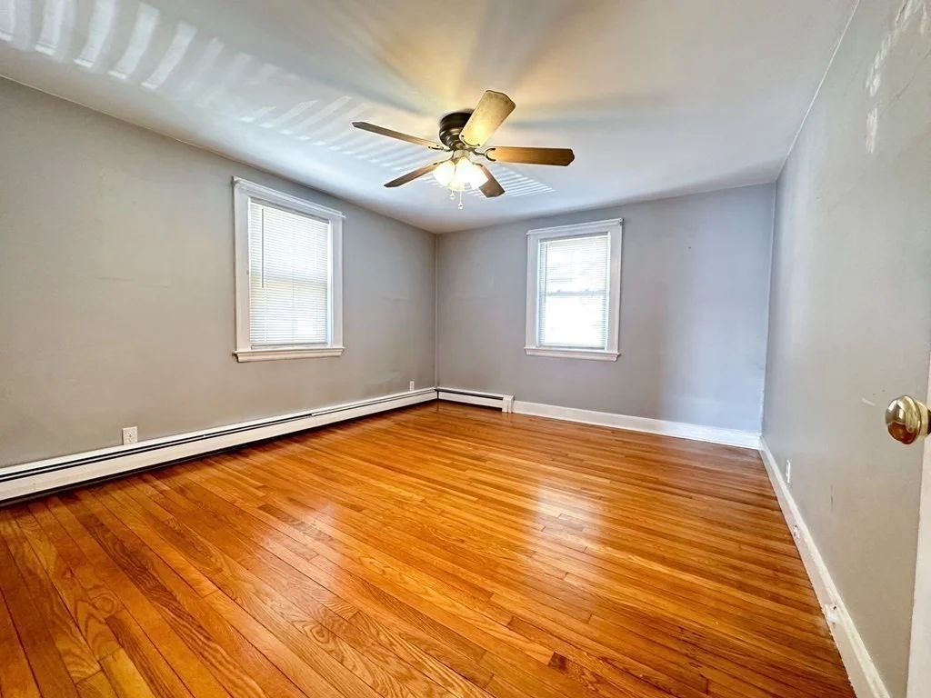 1 bed, 1 bath apartment for rent at 75 Dorchester St Unit 1L, Squantum — photo 7 of 14