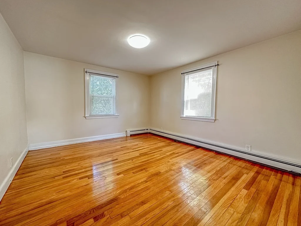 1 bed, 1 bath apartment for rent at 75 Dorchester St Unit 1R, Quincy — photo 10 of 17