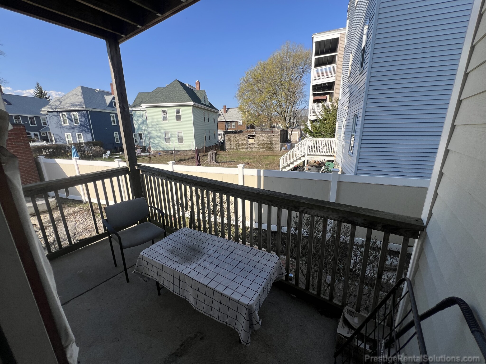 3 bed, 1 bath apartment for rent at 75 Easton St Unit 1, Allston — photo 11 of 16