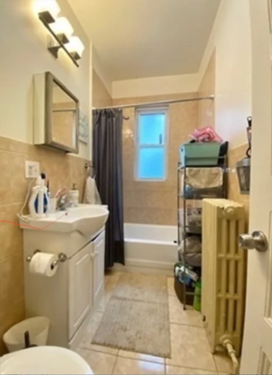 3 bed, 1 bath apartment for rent at 75 Elmira St Unit 1, Brighton — photo 7 of 8