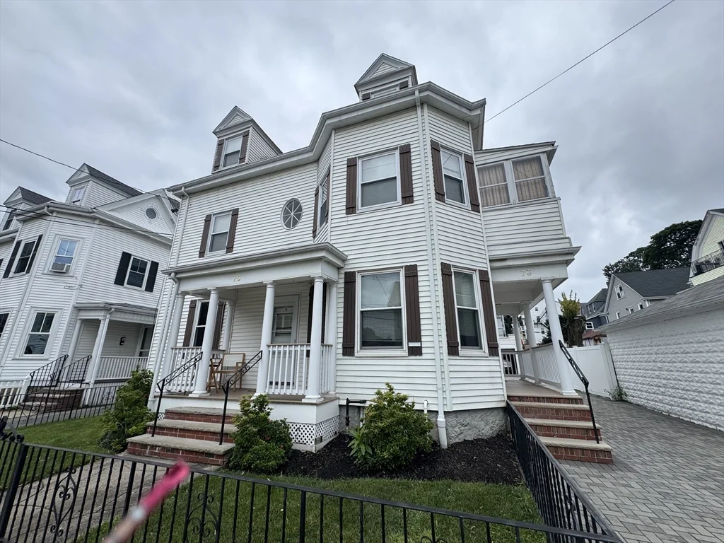 3 bed, 1 bath apartment for rent at 75 Elmira Unit -, Brighton — photo 1 of 14