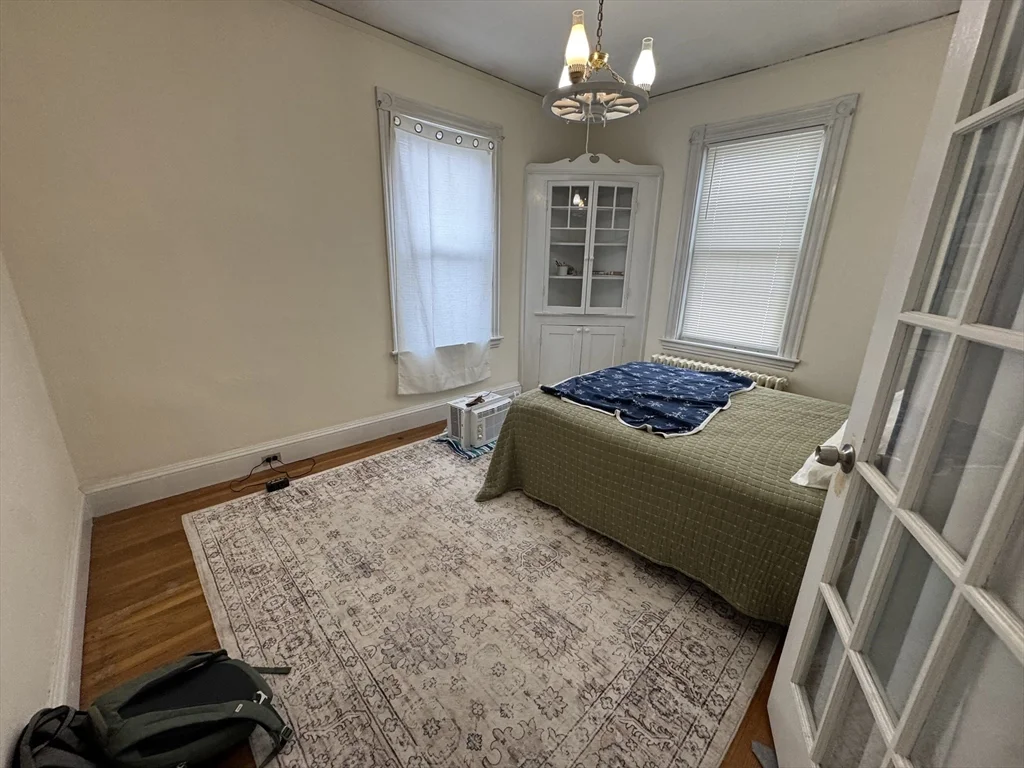 3 bed, 1 bath apartment for rent at 75 Elmira Unit -, Brighton — photo 2 of 14