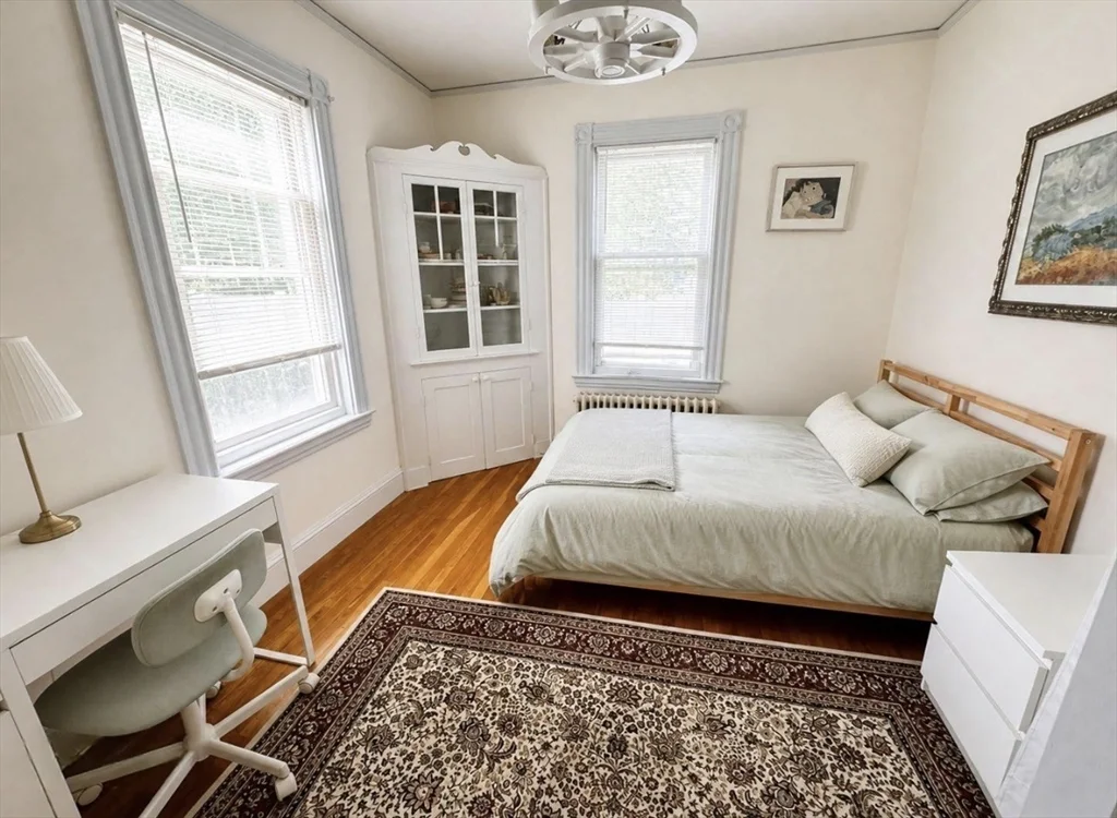 3 bed, 1 bath apartment for rent at 75 Elmira Unit -, Brighton — photo 10 of 14