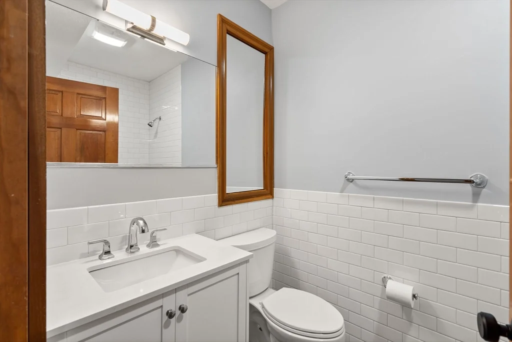 2 bed, 2 bath apartment for rent at 75 Ferrin Unit 1, Charlestown — photo 13 of 20