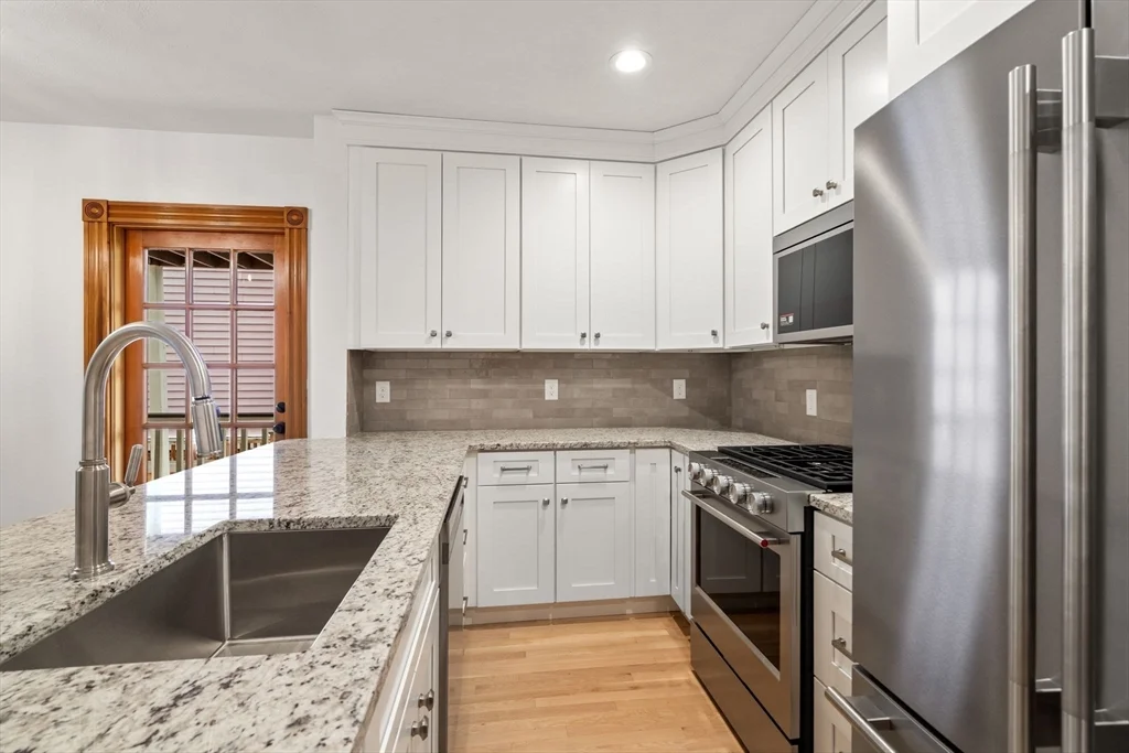 2 bed, 2 bath apartment for rent at 75 Ferrin Unit 1, Charlestown — photo 2 of 20