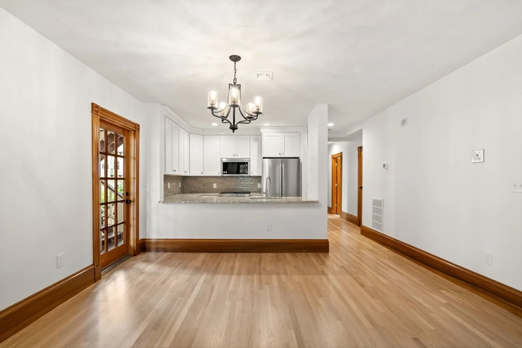 2 bed, 2 bath apartment for rent at 75 Ferrin Unit 1, Charlestown — photo 4 of 20