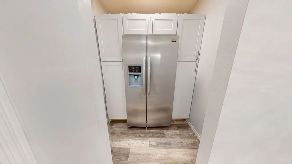 3 bed, 1 bath apartment for rent at 75 Forest Hills St Unit 1, Jamaica Plain — photo 3 of 29