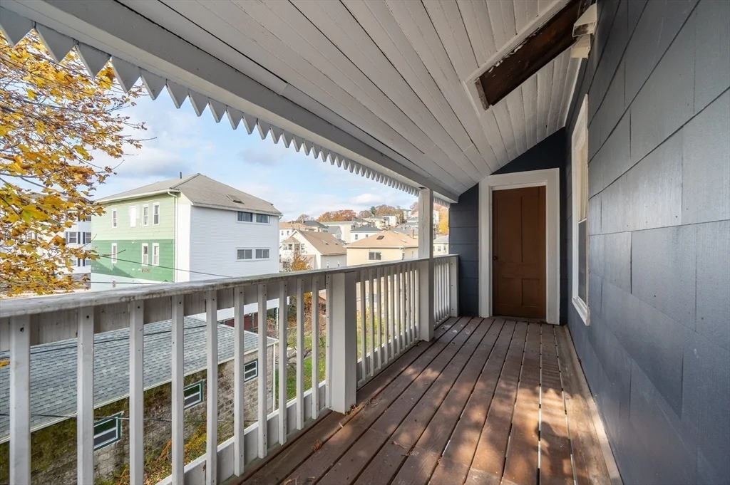 3 bed, 1 bath apartment for rent at 75 Gage St Unit 3, Worcester — photo 9 of 11