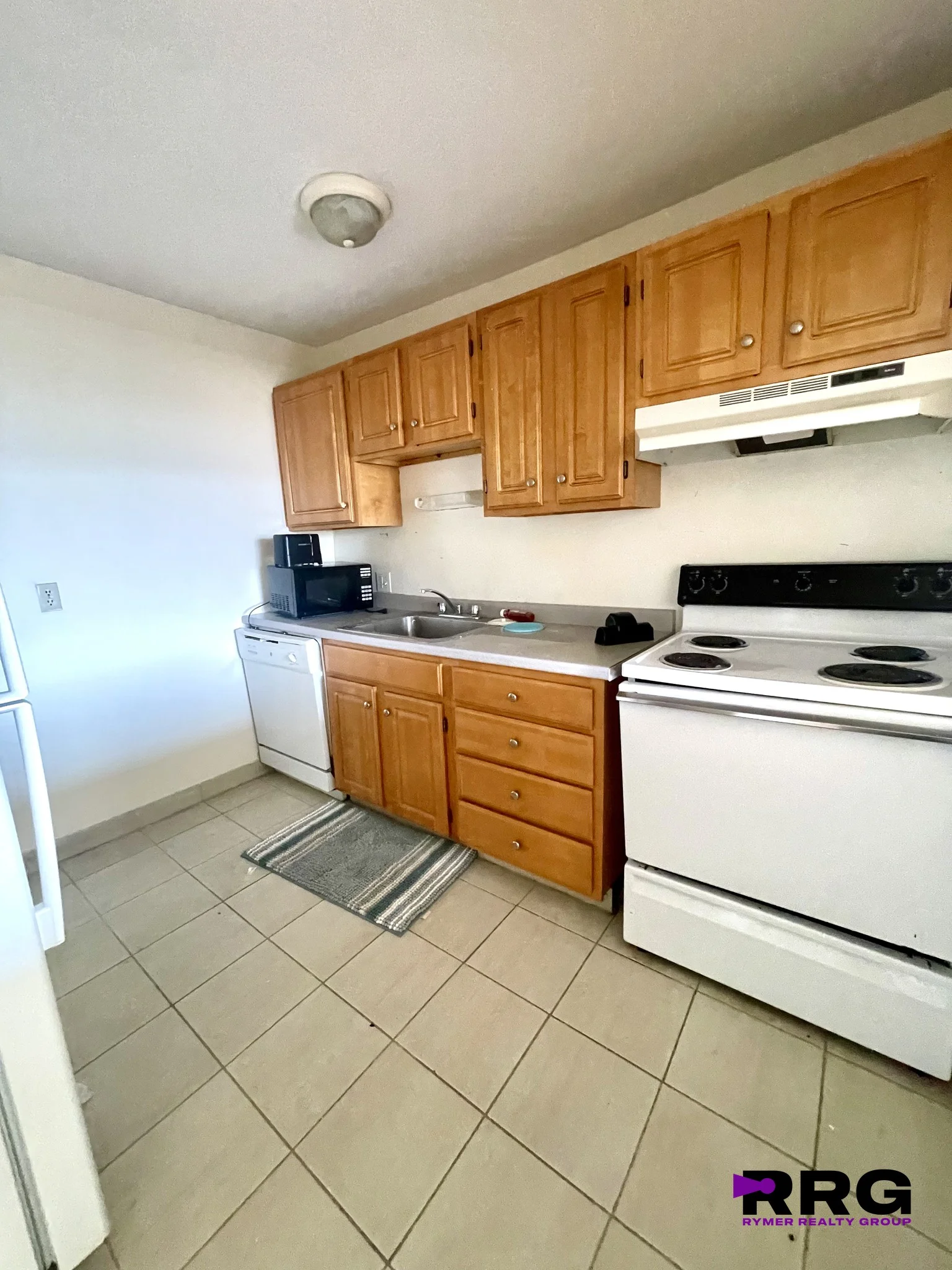 1 bed, 1 bath apartment for rent at 75 Gardner St Unit 3, Allston — photo 5 of 9