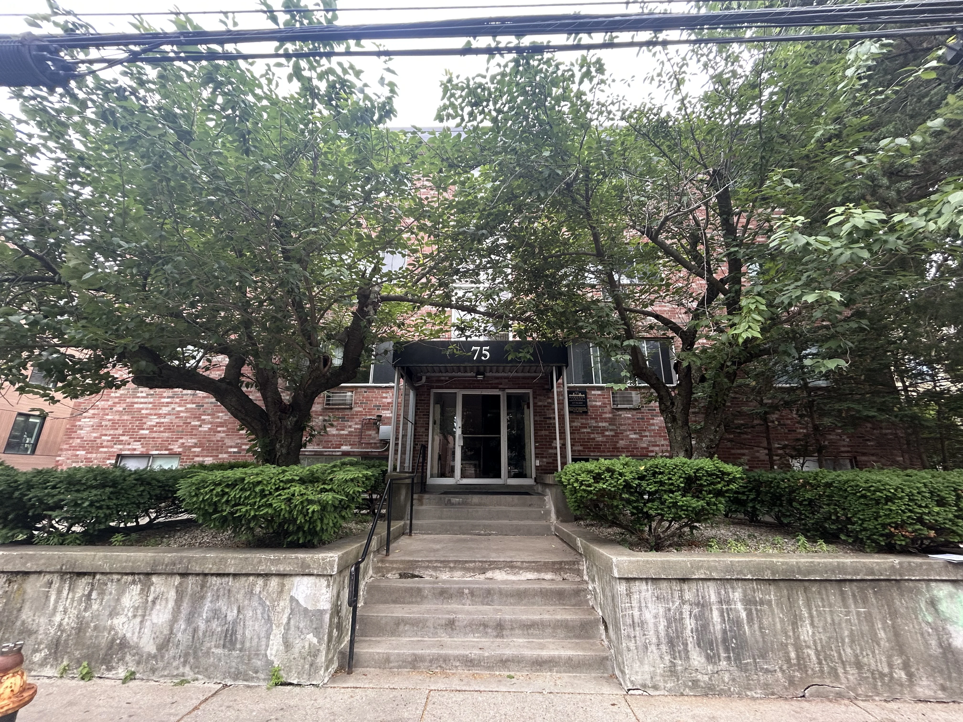 1 bed, 1 bath apartment for rent at 75 Gardner St Unit 3B, Allston