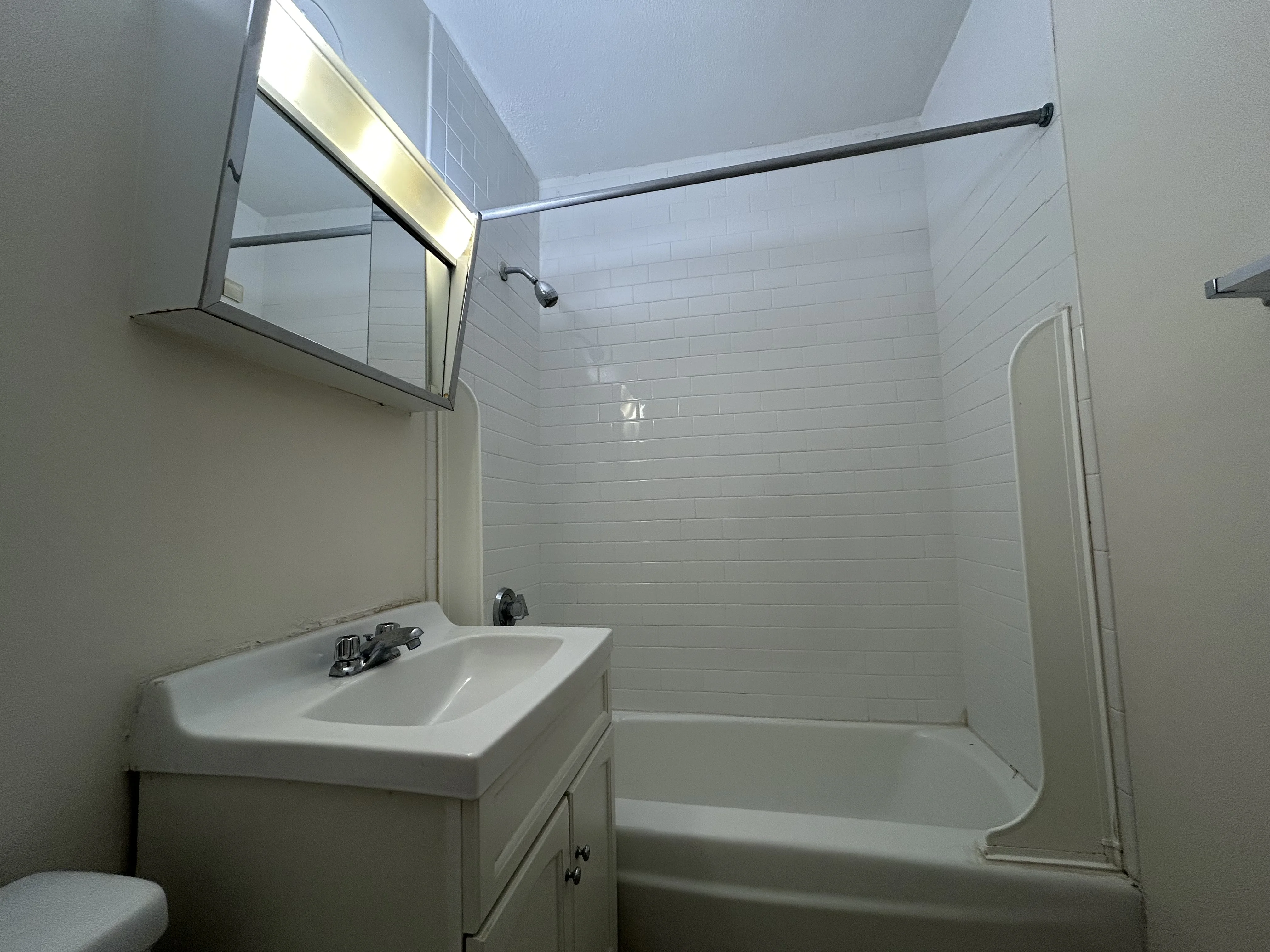 1 bed, 1 bath apartment for rent at 75 Gardner St Unit 3B, Allston — photo 16 of 17