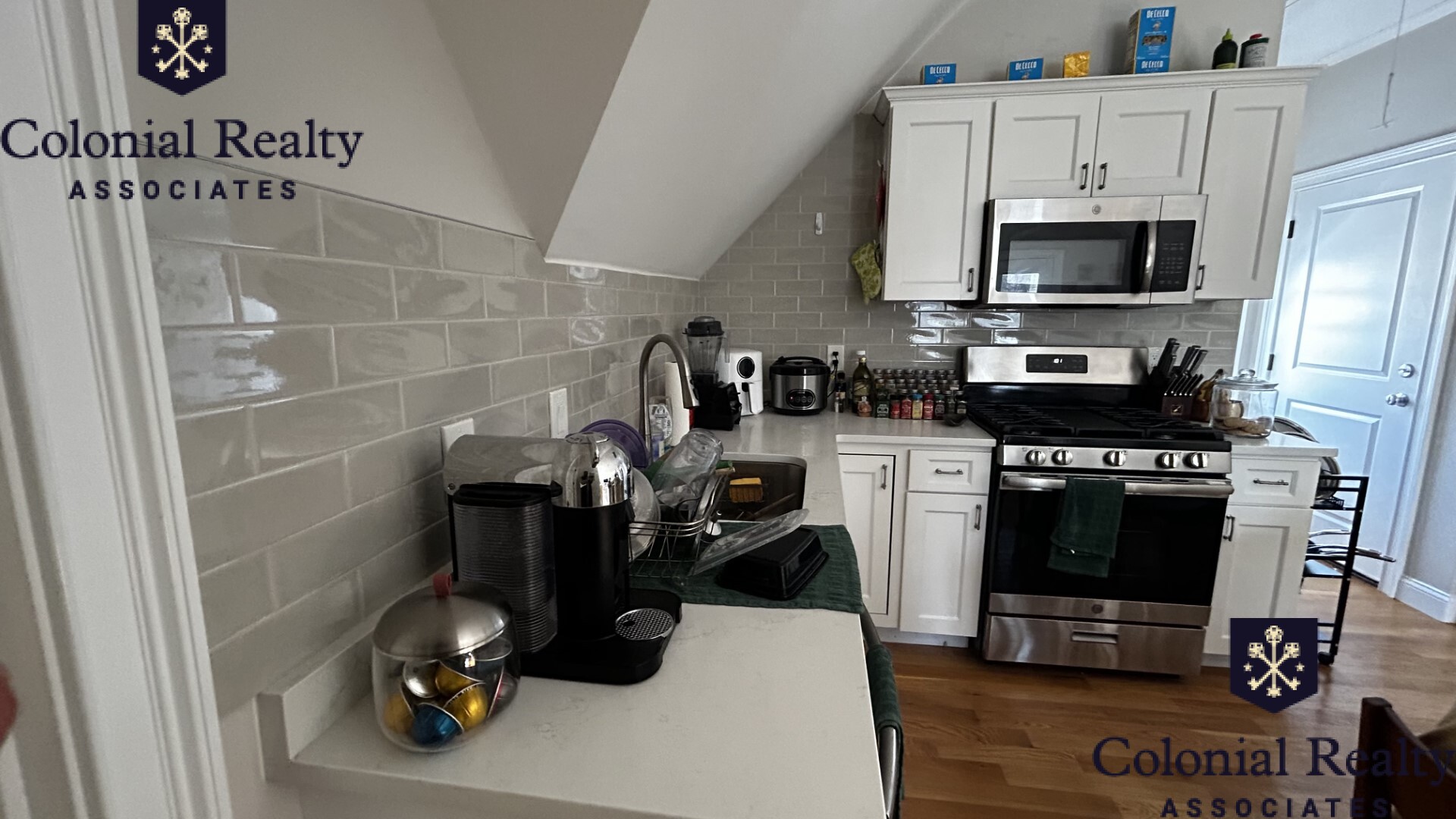 2 bed, 2 bath apartment for rent at 75 Gordon St Unit 11, Allston — photo 2 of 11