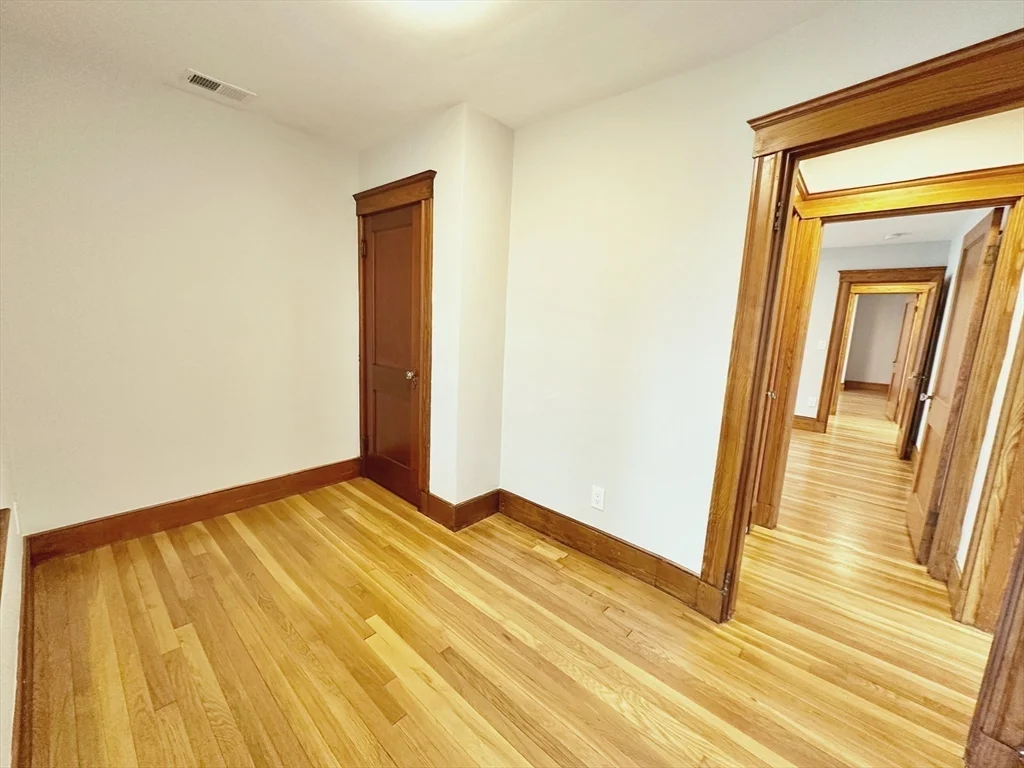 3 bed, 1 bath apartment for rent at 75 Governor Winthrop Rd Unit N/A, Ten Hills — photo 22 of 35