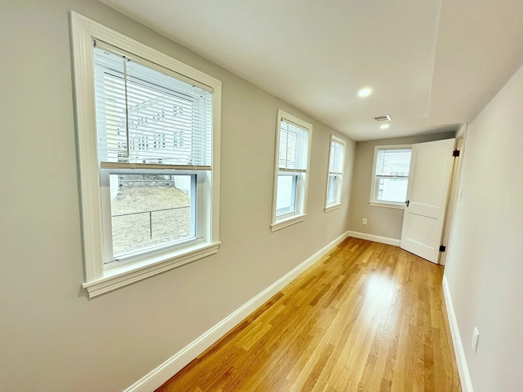 3 bed, 1 bath apartment for rent at 75 Governor Winthrop Rd Unit N/A, Ten Hills — photo 29 of 35
