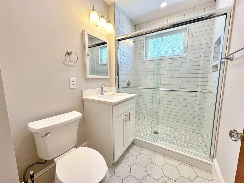 3 bed, 1 bath apartment for rent at 75 Governor Winthrop Rd Unit N/A, Ten Hills — photo 30 of 35