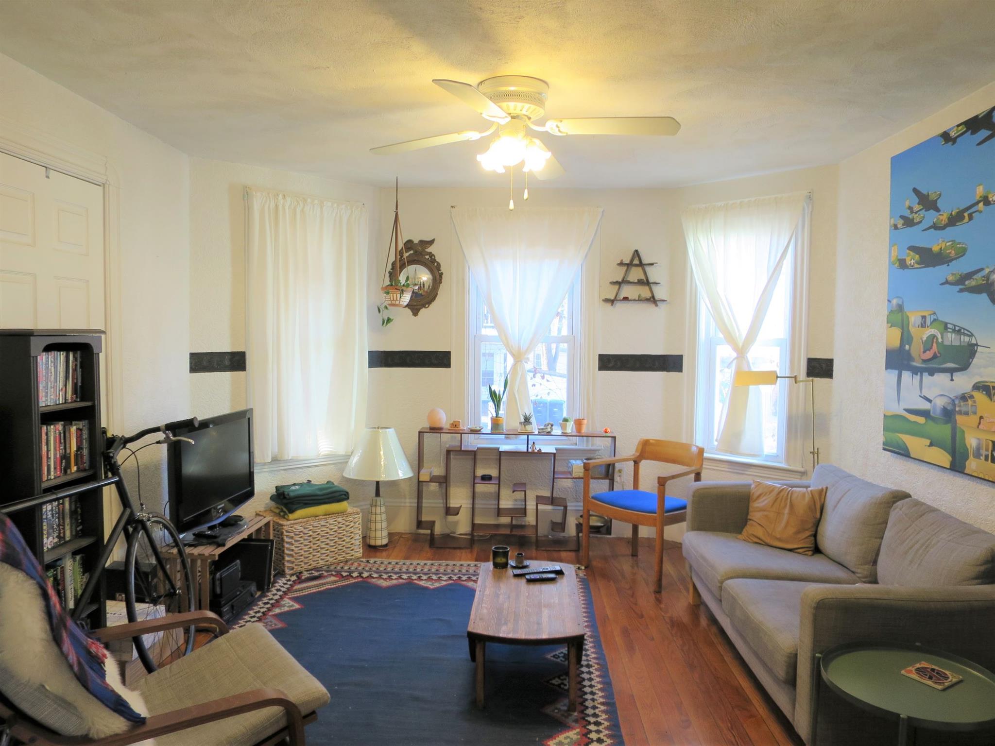 2 bed, 1 bath apartment for rent at 75 Hancock St Unit 1, Spring Hill — photo 6 of 9