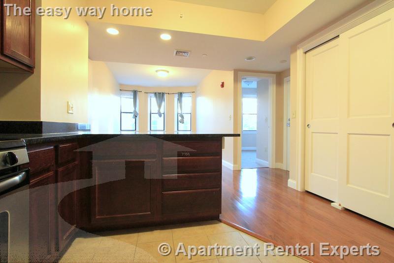 1 bed, 1 bath apartment for rent at 75 Hancock St Unit 6, Central Square — photo 2 of 15