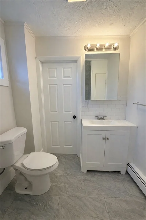 1 bed, 1 bath apartment for rent at 75 Haviland Ave Unit 3, Lynn — photo 8 of 10