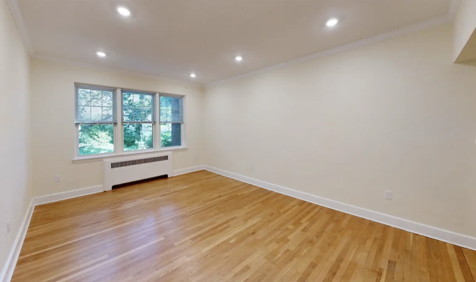 Studio bed, 1 bath apartment for rent at 75 Kilsyth Rd Unit 06, Brighton — photo 2 of 7
