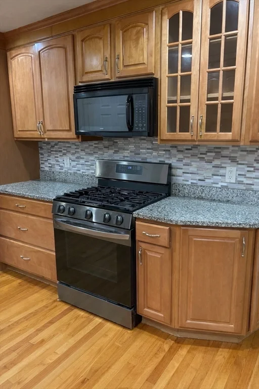2 bed, 2 bath apartment for rent at 75 Lebeaux Dr Unit 75, Edgemere — photo 8 of 21