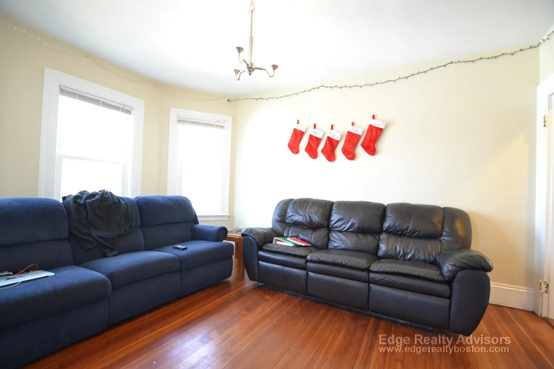 5 bed, 2 bath apartment for rent at 75 Leicester St Unit 2, Oak Square — photo 6 of 14
