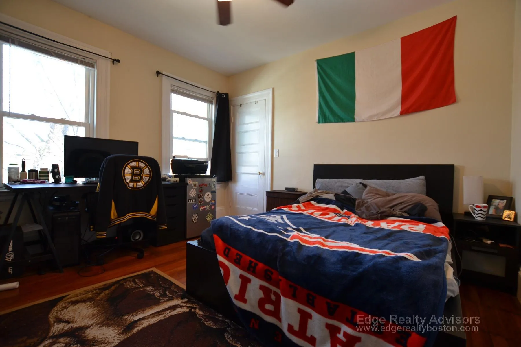 5 bed, 2 bath apartment for rent at 75 Leicester St Unit 2, Oak Square — photo 7 of 14