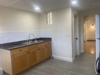 1 bed, 1 bath apartment for rent at 75 Lexington St Unit 2, Watertown — photo 8 of 18