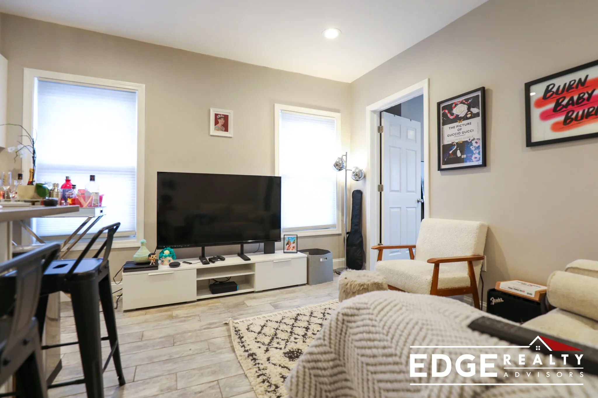 3 bed, 1.5 bath apartment for rent at 75 Linden St Unit 2, Allston — photo 5 of 11