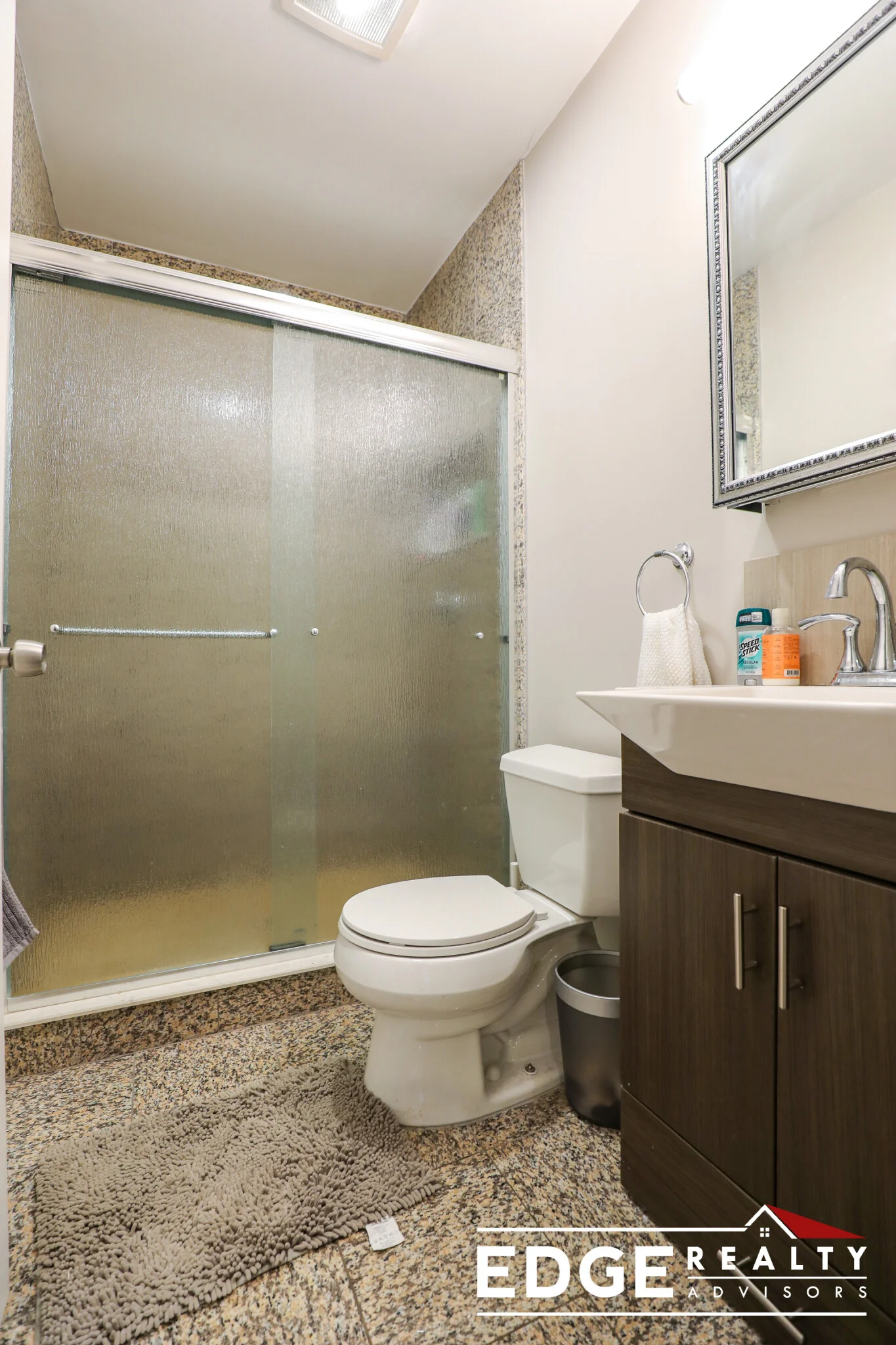 3 bed, 1.5 bath apartment for rent at 75 Linden St Unit 2, Allston — photo 10 of 11